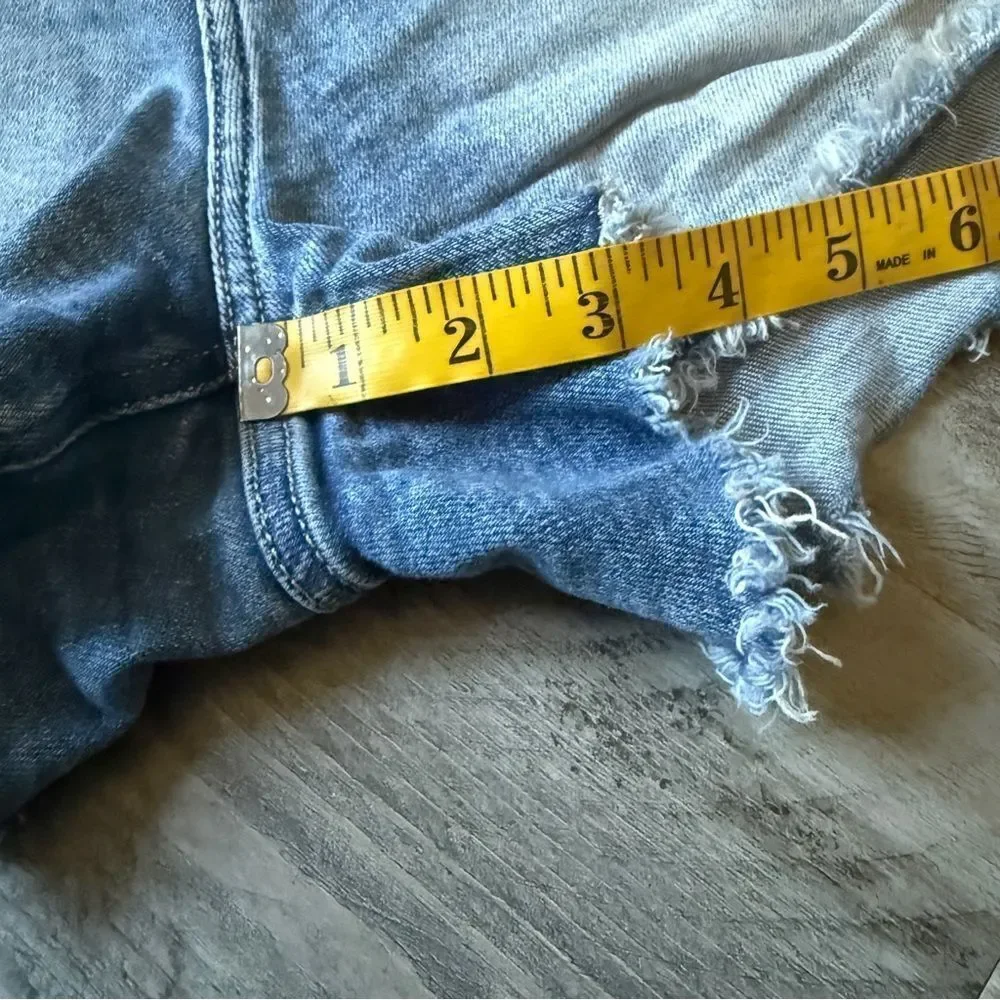 Lauren Conrad High Rise Shorts Light Wash Distressed Denim 10 - Picture 11 of 12